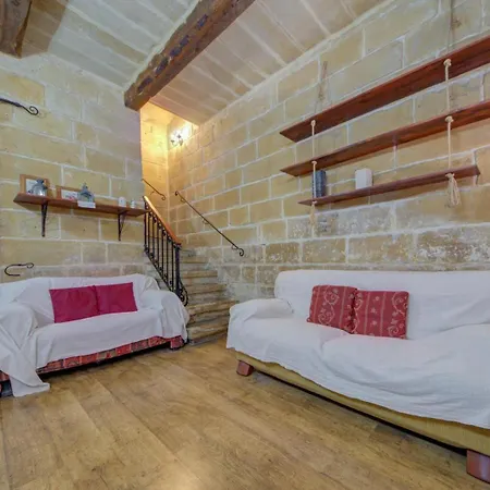 Charming House In Close To Ferries Nyaraló Sliema