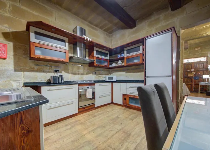 Prázdninový dům Charming House In Close To Ferries *