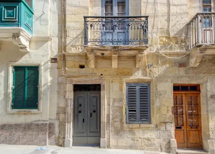 Prázdninový dům Charming House In Close To Ferries *